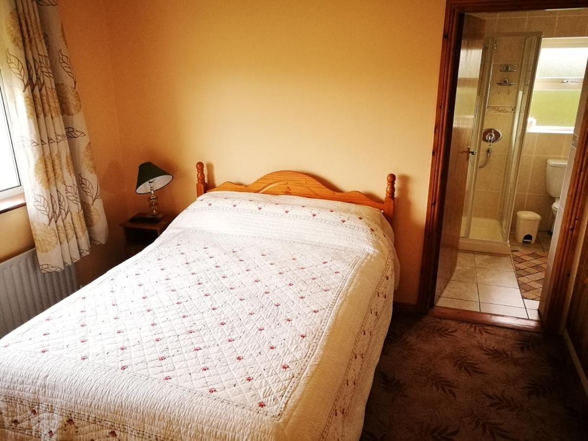 Danubio Guest Accommodation Doonbeg Eksteriør bilde